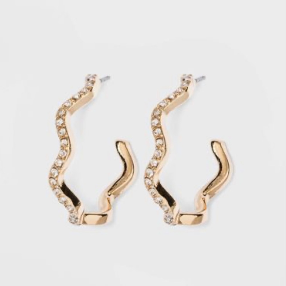 ✨2/15$✨SUGARFIX by BaubleBar Zig Zag Crystal Hoop Earrings - Gold